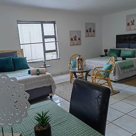 Kono Kono Guesthouse Northam Eksteriør billede